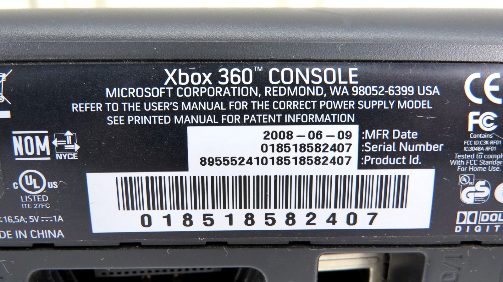Microsoft Xbox 360 ELITE Original Console 120GB Hard Drive W/Accessories