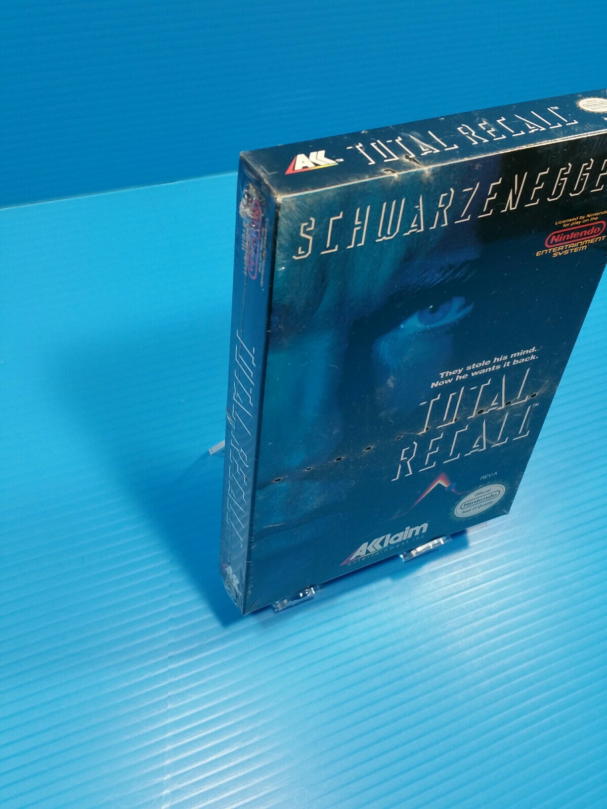 Brand New, Factory sealed. H-Seam, Nintendo NES Total Recall game. Look at pics