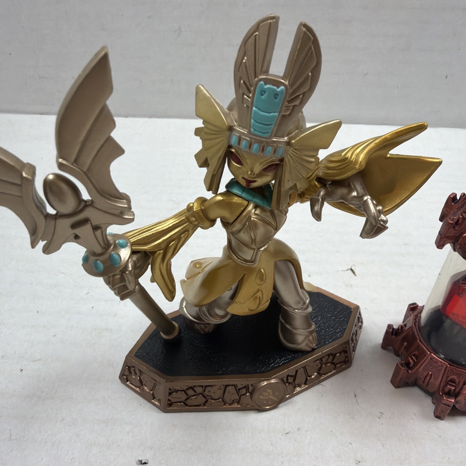 Skylanders IMAGINATORS Starter Bundle: GOLDEN QUEEN, KING PEN, FIRE REACTOR