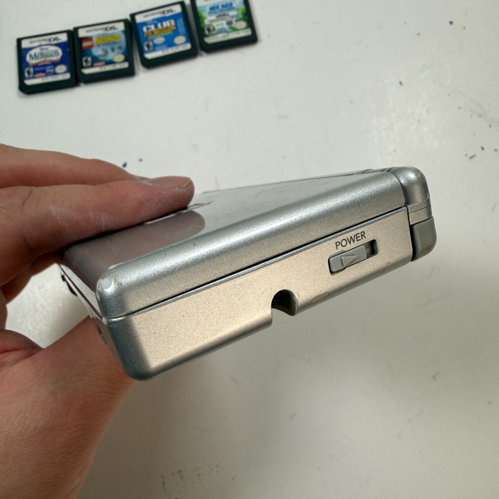 Nintendo DS Lite USG-001 Silver Handheld Console 4 Games + Charger