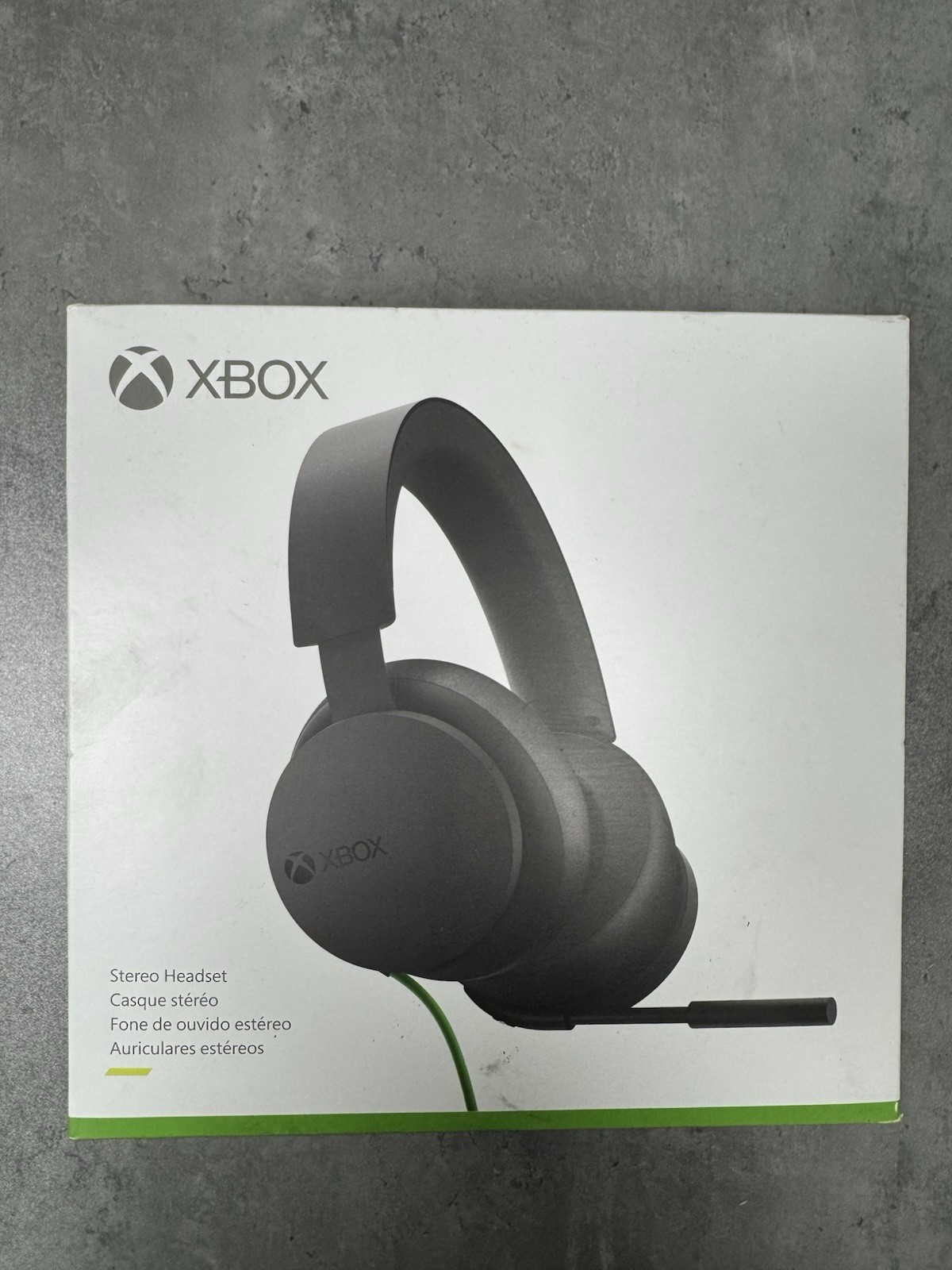 Microsoft Xbox Stereo Headset for Xbox Series X|S, Xbox One, Windows 10 – Black