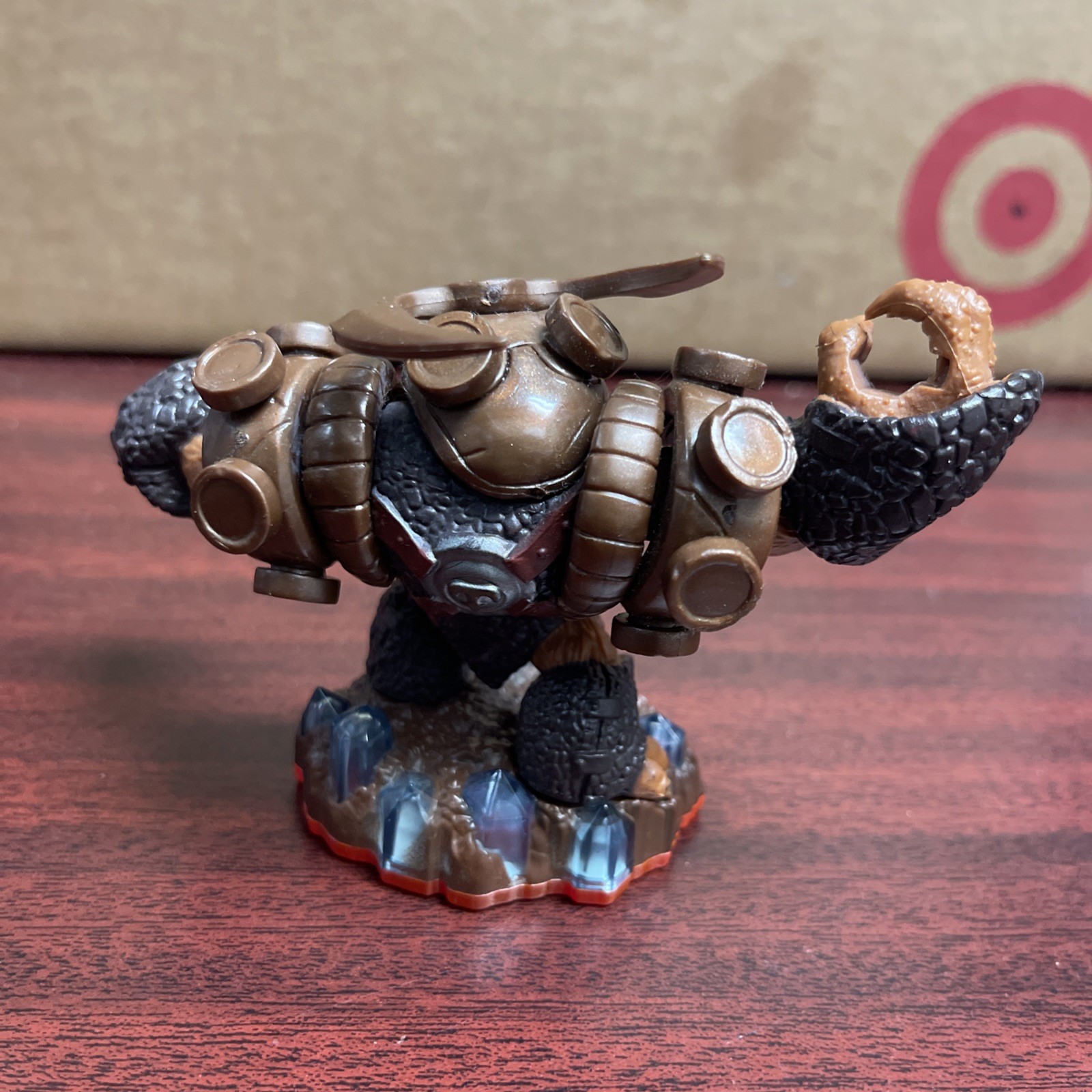 Skylanders Wallop Character Figure Spyro Series – Works, but missing hammer