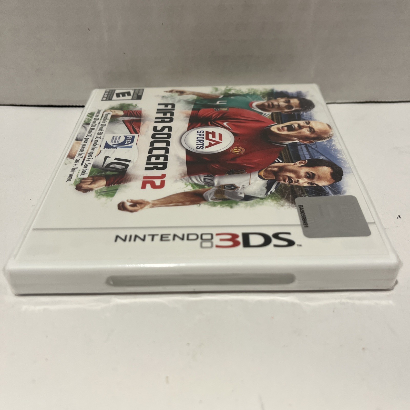 RARE SEALED FIFA Soccer 12 Futbol for American Nintendo 3DS, 2011