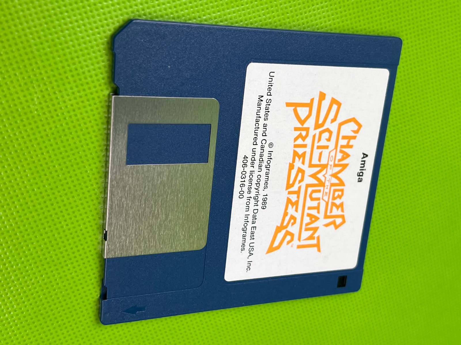 Amiga Chamber Of The Sci-Mutant Priestess Big Box Game