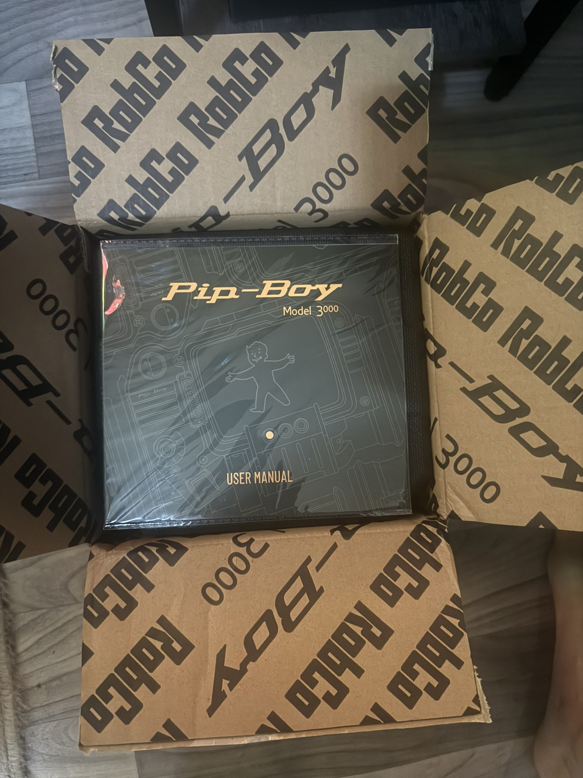 Fallout 3 Pip Boy 3000 Wearable Fully Functional 1:1 Replica of the Pip-Boy