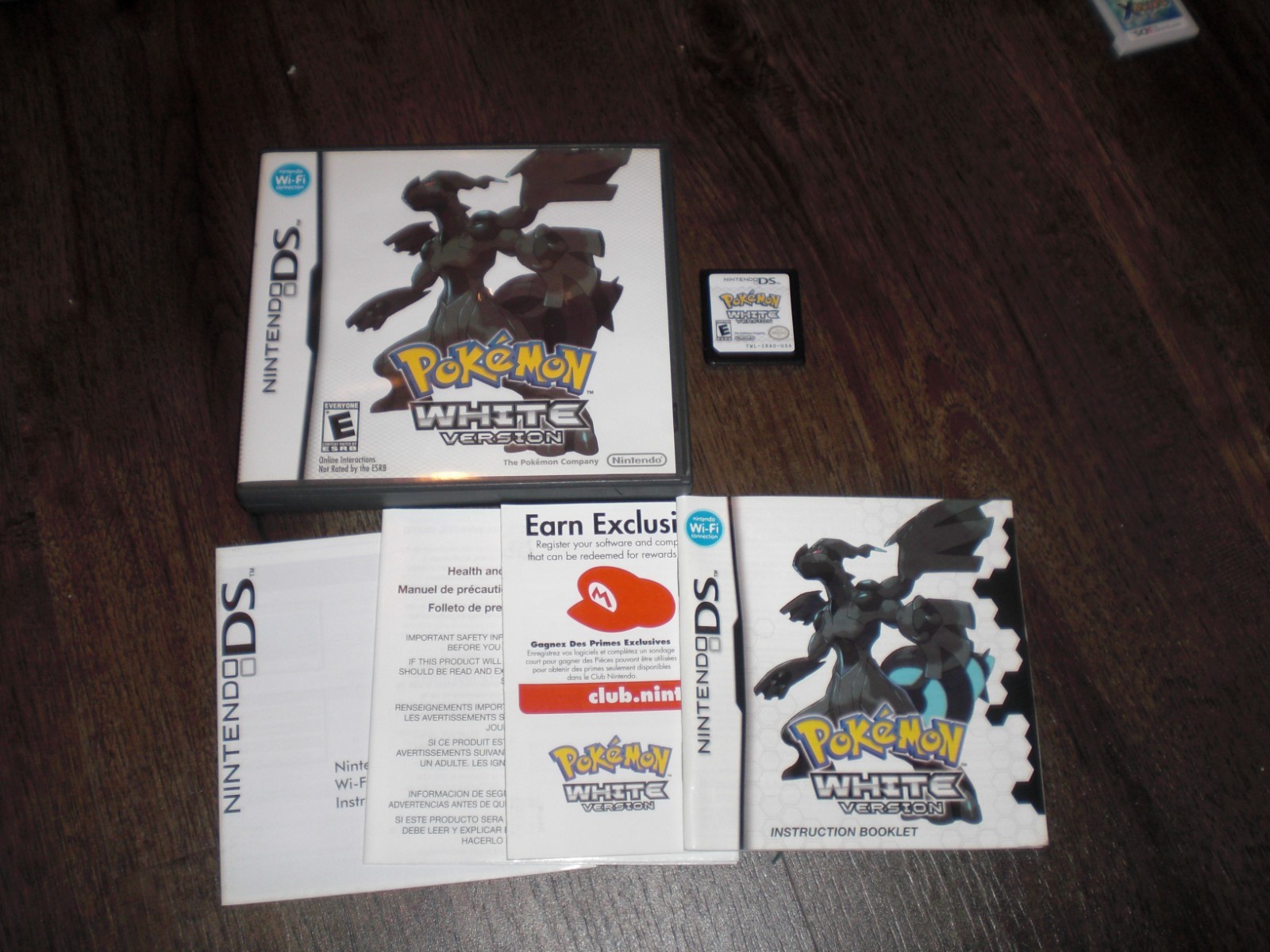 Pokemon White Version 1 AUTHENTIC GENUINE Nintendo DS 3DS 2DS XL COMPLETE CIB