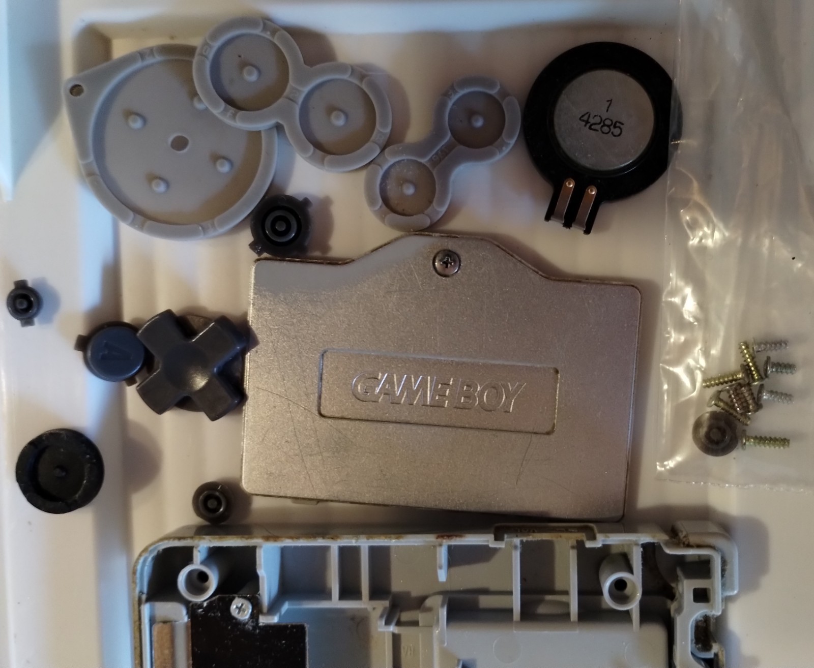 Nintendo Gameboy Advance SP AGS-001 Silver Handheld System FOR PARTS/REPAIR