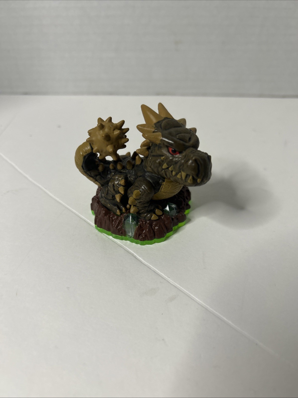 SKYLANDERS SPYRO’S ADVENTURE BASH EARTH ELEMENT DRAGON FIGURE TOY ACTIVISION