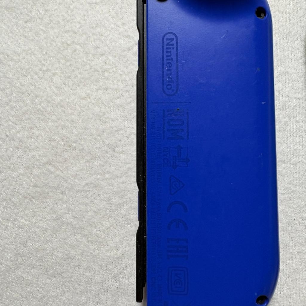Nintendo Switch Joy-Con Controllers Lot of 3 Blue Light Blue Yellow For Parts
