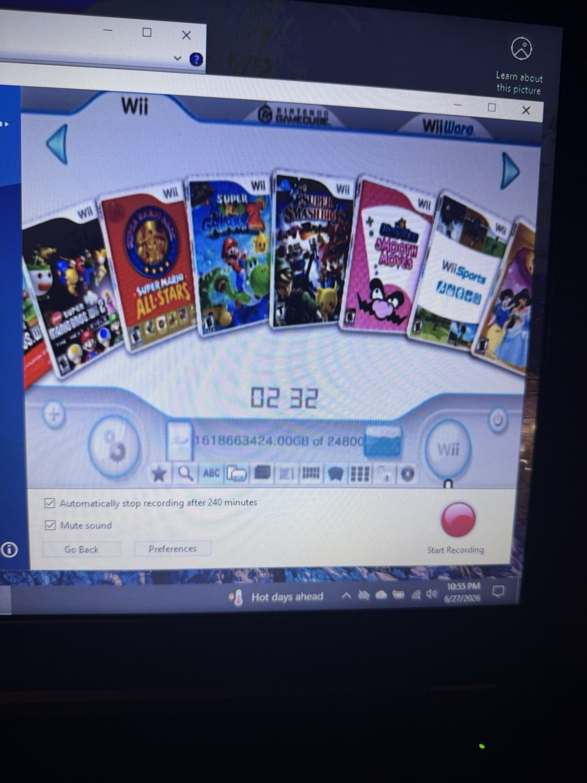 HomeBrew Wii With 64 GB Flash Drive Games Included Mario Nunchuck Remotes Etc