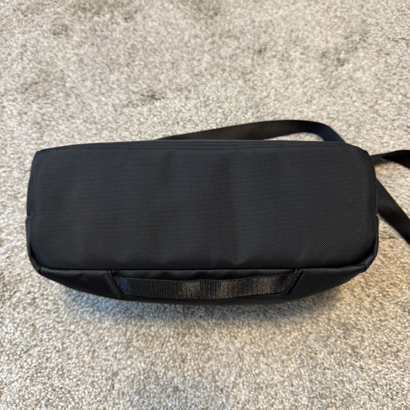 Tomtoc Nintendo Switch OLED Sling Carrying Bag Case Arccos *NO GAME CARD HOLDER*