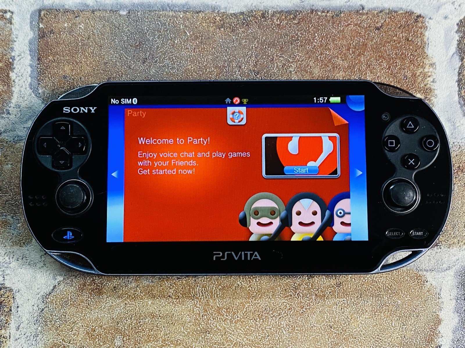 PS Vita PCH-1100 AB01 Crystal Black SONY Playstation 8GB Charger Tested No.2D