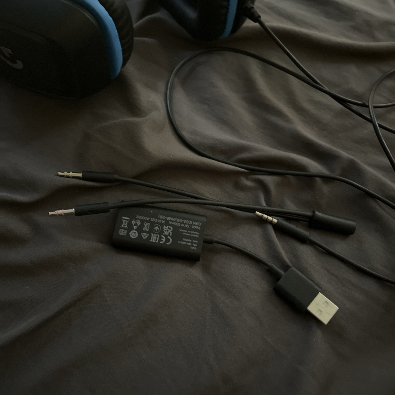 Logitech G432 Over-Ear Wired Gaming Headset Boom Mic 3.5mm/USB Black/Blue