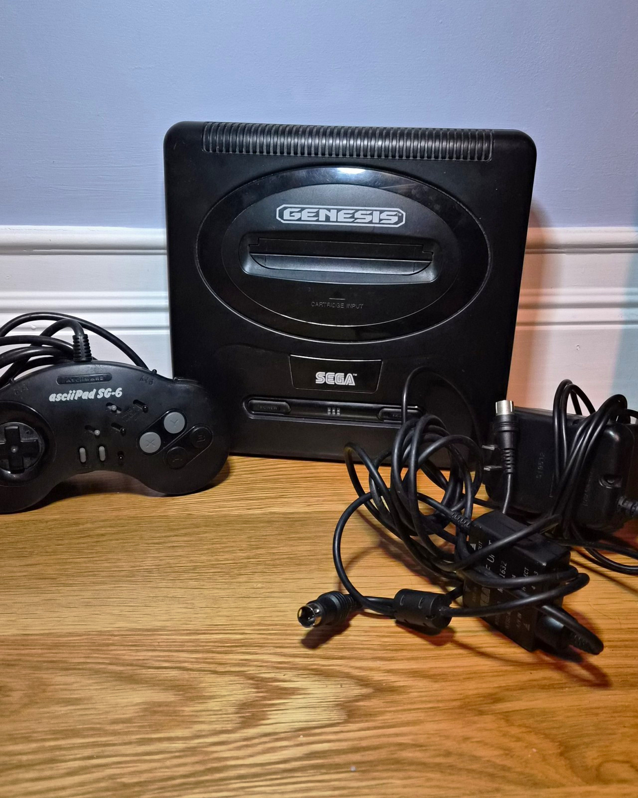 SEGA Genesis Model 2 MK-1631A Console Black w/Controller Power RF