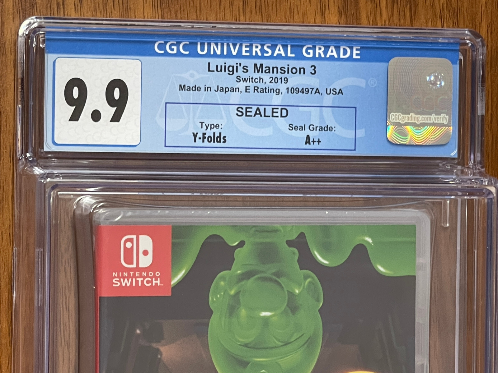 2019 Switch Luigi LUIGI’S MANSION 3 HD 1st Print CGC Graded 9.9 Y-Fold Seal A++
