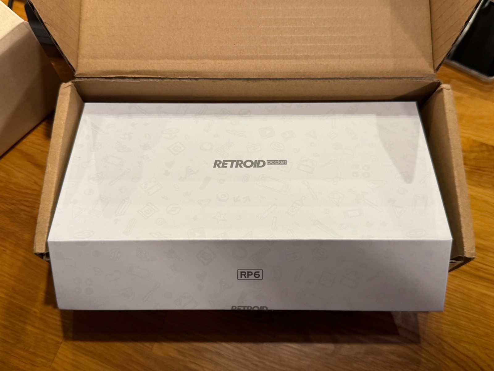 Retroid Pocket 6 8gb Memory Classic with Analog Stick on Top Never Used In Box