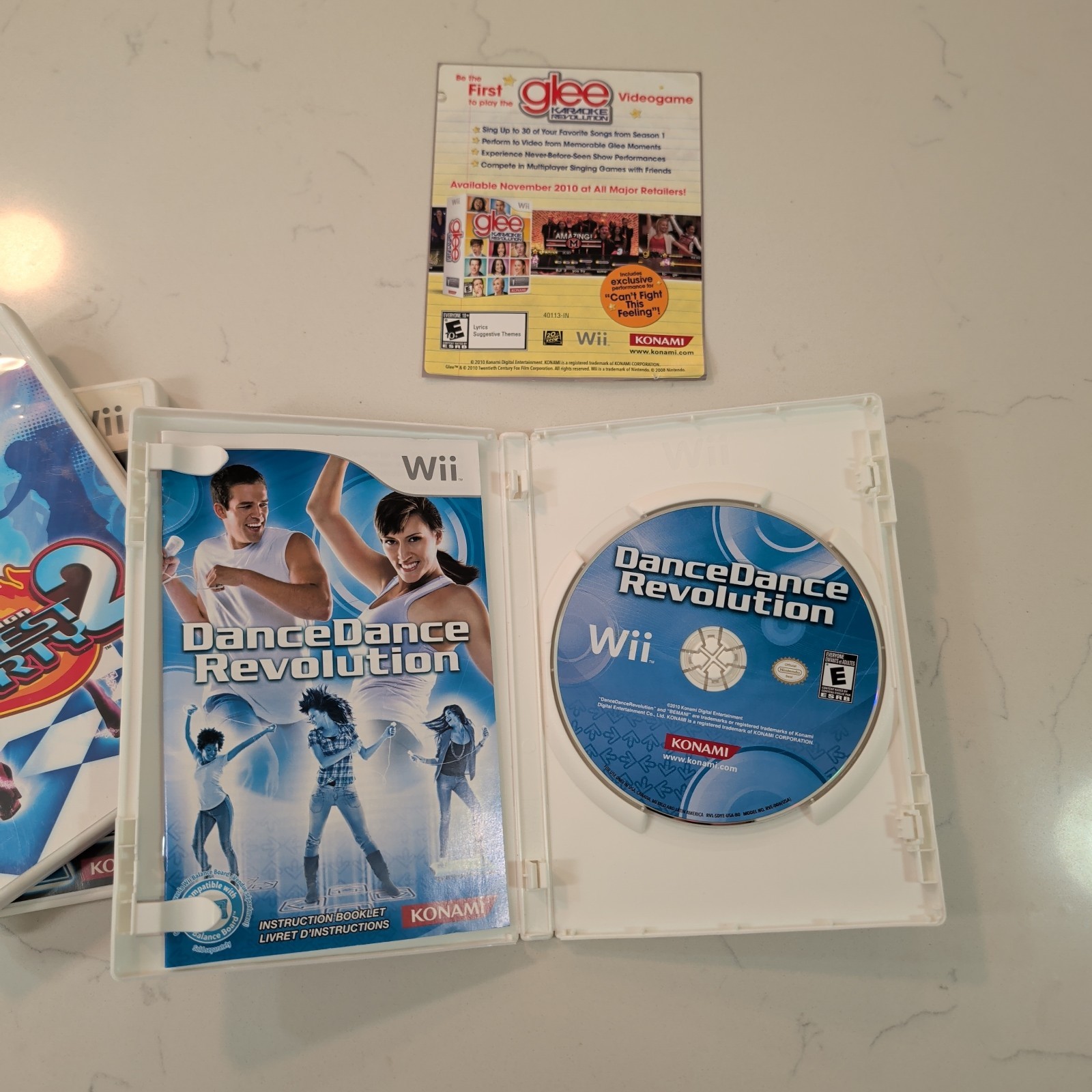 Dance Dance Revolution + Hottest Party 1 & 2 Nintendo Wii Video Game Lot No Mat
