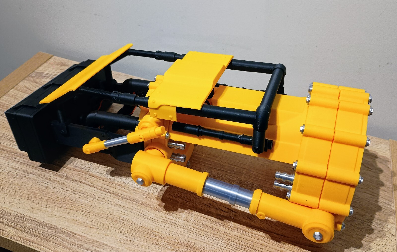 Life-Size Custom 3D-Printed Fallout Power Fist Prop Replica