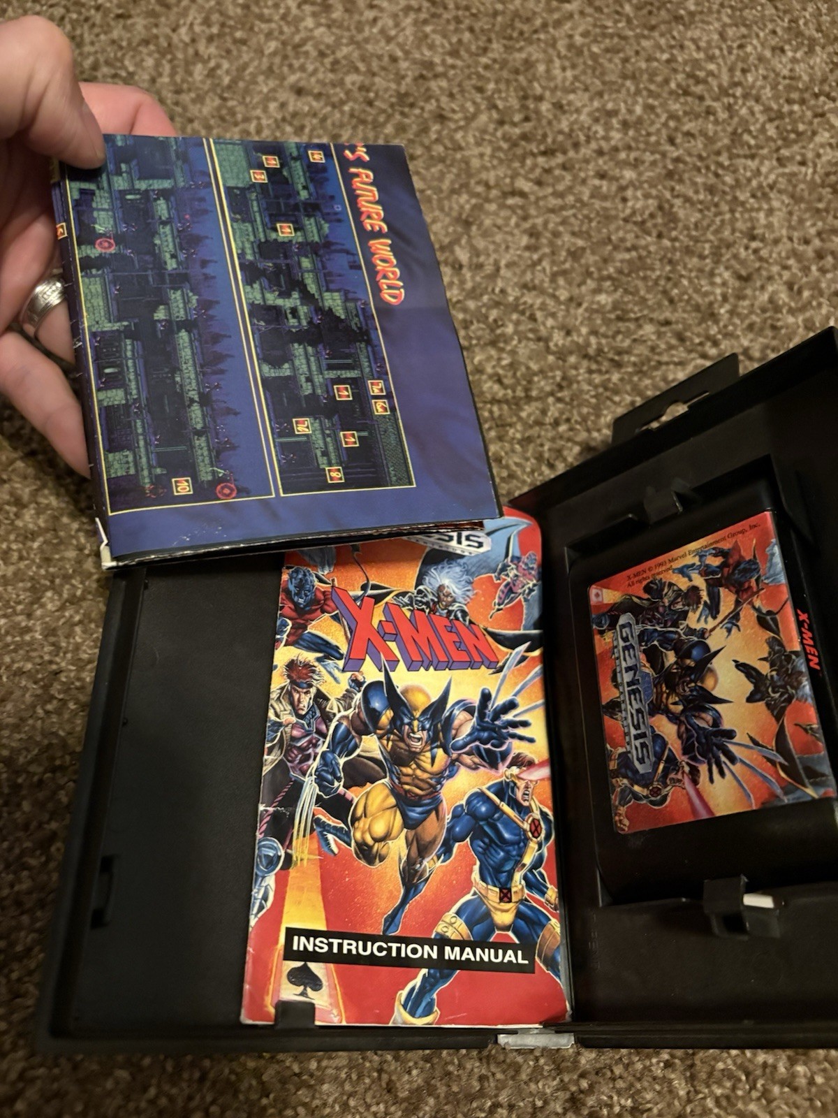 Sega Genesis X-Men 1993 Complete CIB with Poster
