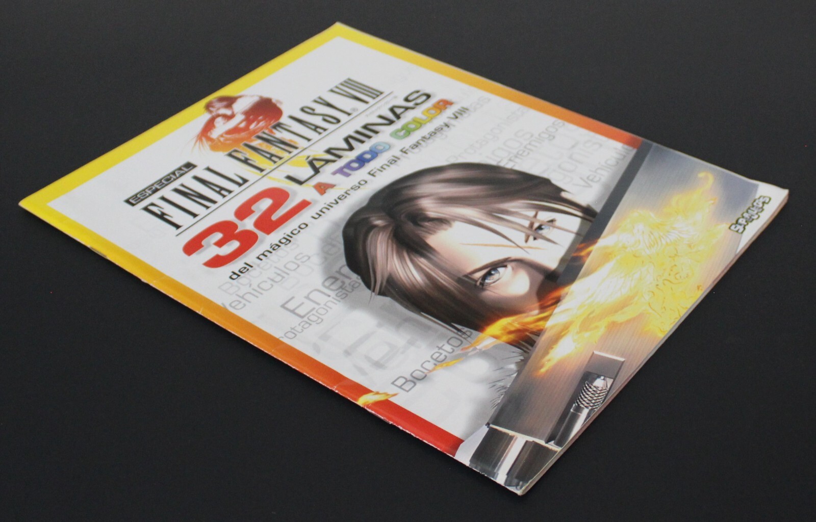 1999 FINAL FANTASY VIII Book 11.5″ x 9″ (30 x 23 cm) Spain Vintage 64 Pages VHTF