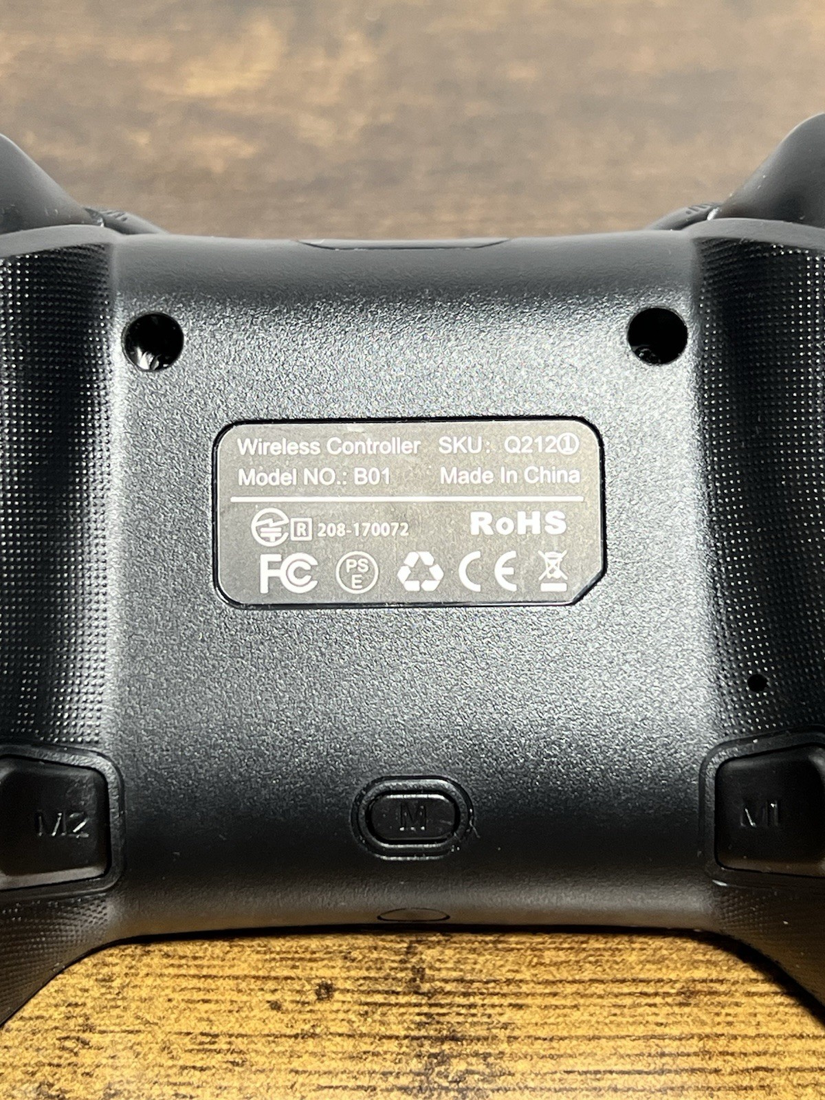 Wireless Switch Controller B01 for Nintendo Switch Lights Up With Charger Tested