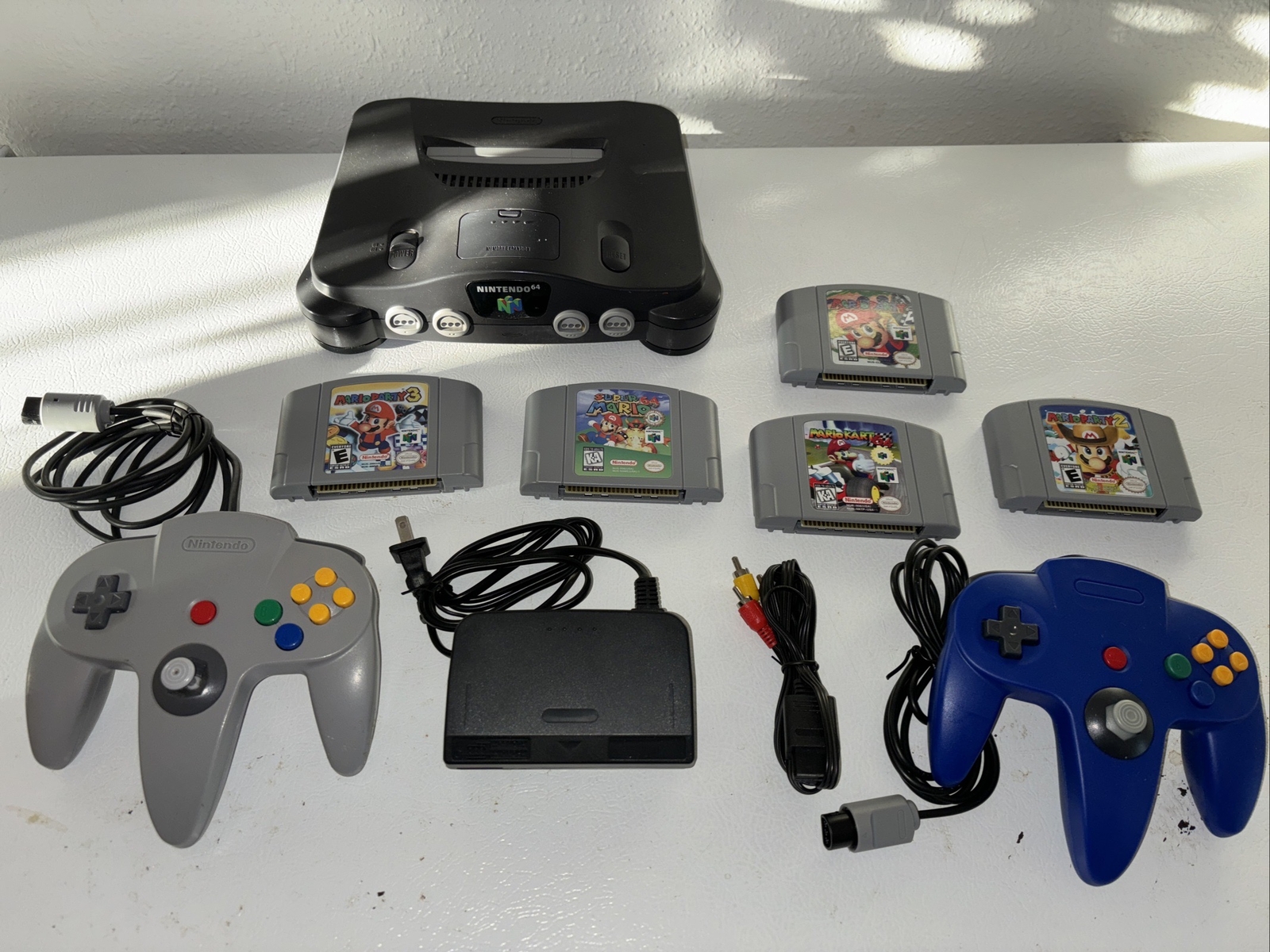 Wow Nintendo 64 console + 2 Controllers 5 Mario GAMES Party 1 2 3 Mario Kart