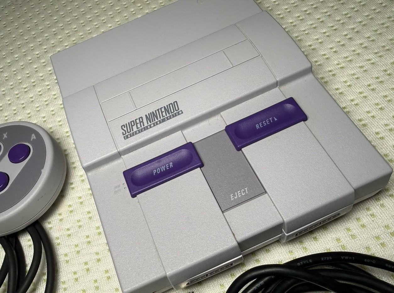 Nintendo Super NES Mini Classic Edition Control Deck – Gray