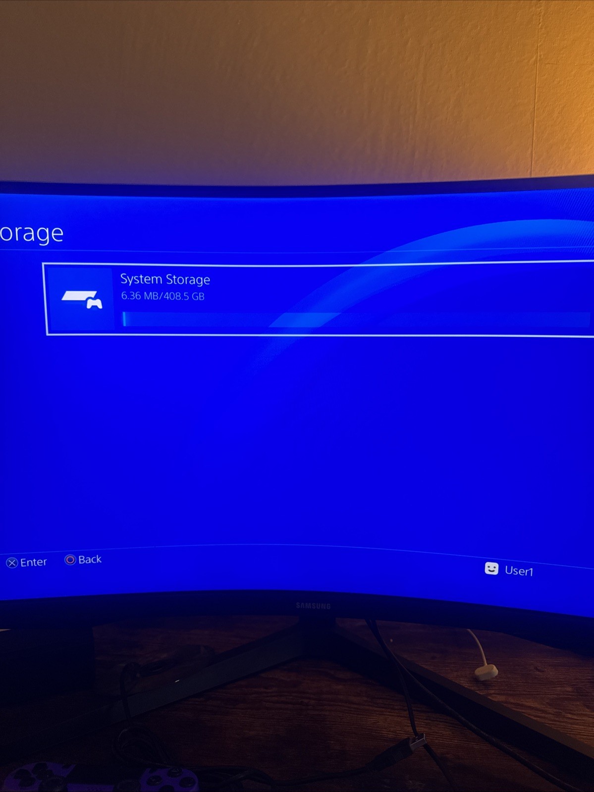 ps4 slim 500gb, 4 controllers, 8 games