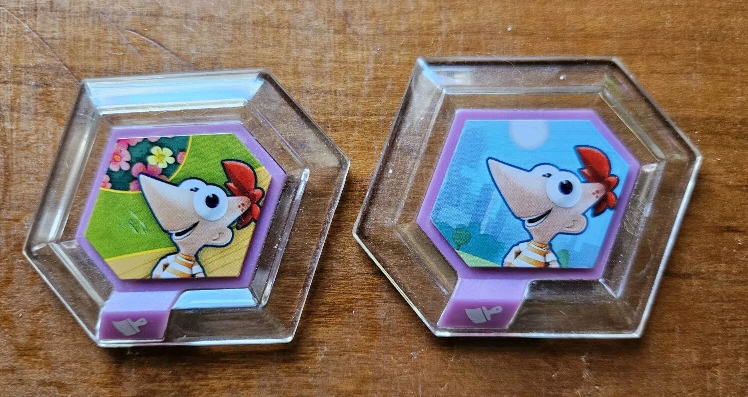 Disney Infinity – Phineas and Ferb Toy pack – Phineas, Agent P Figures + Discs!