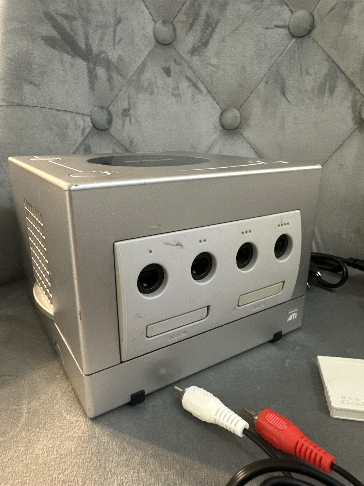 Nintendo GameCube Platinum Silver DOL-001 System Tested + Memory Card & Plugs