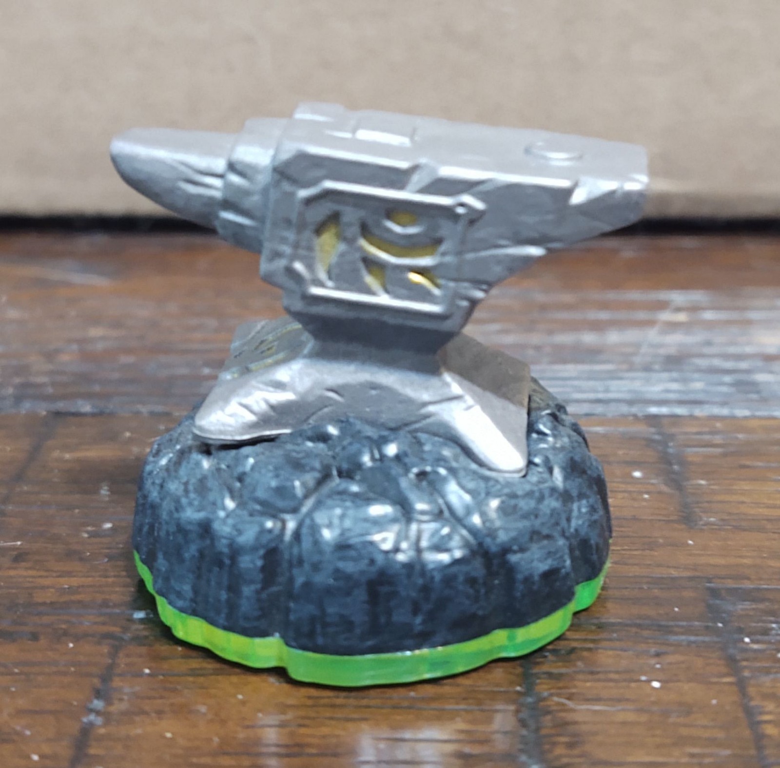 Skylanders Spyro’s Adventure Figure Lot – Ghost Roaster Voodood Bash Cynder