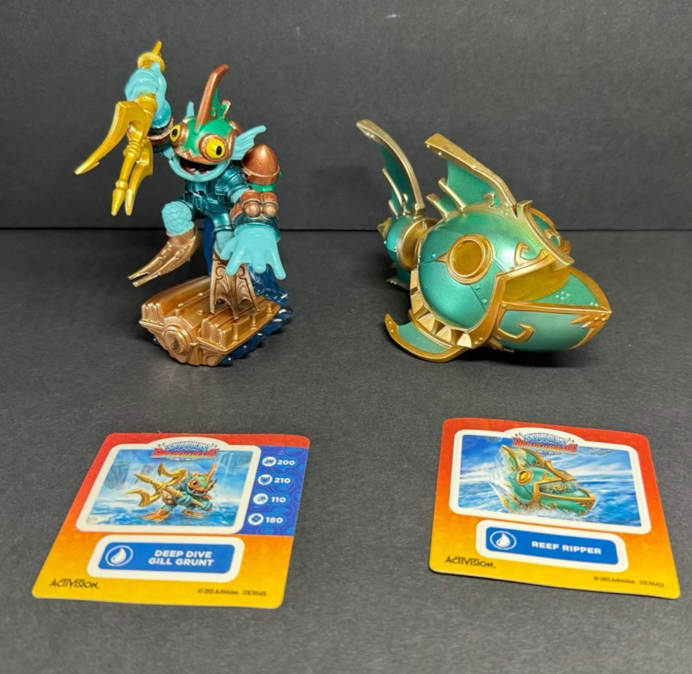 Skylanders Superchargers Deep Dive Gill Grunt & Reef Ripper w/ Stickers