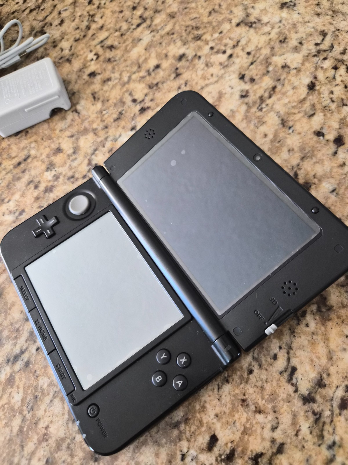 Nintendo 3DS XL Blue Black Handheld Console System SPR-001 Tested