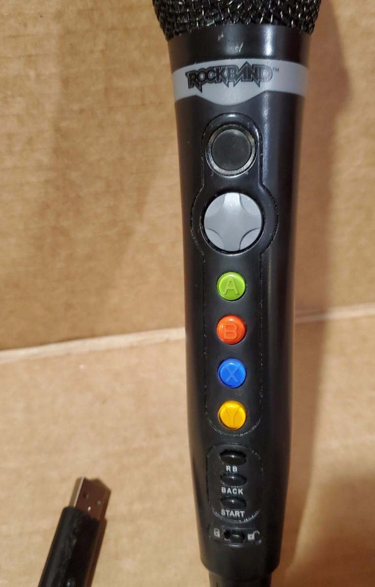 Official Rock Band Mad Catz Microphone – Integrated Controller Xbox 360