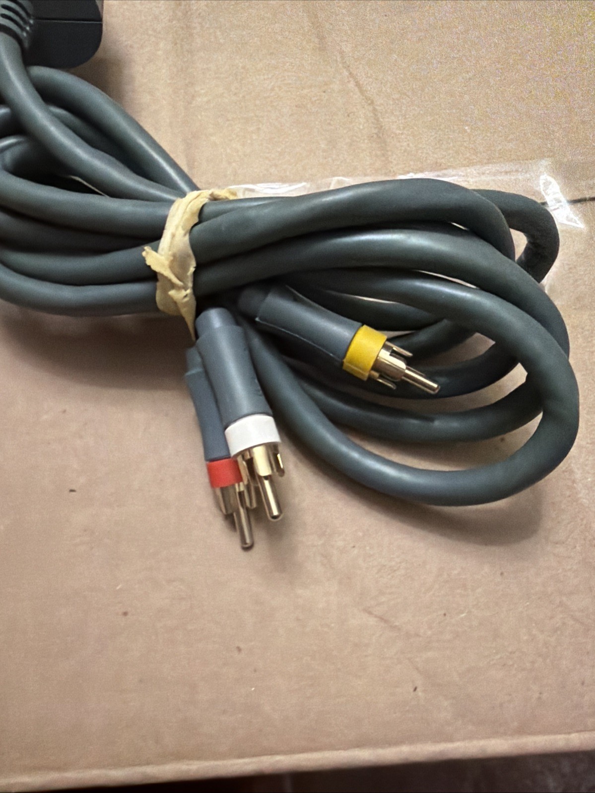 Genuine OEM Microsoft XBOX 360 Composite GREY AV Cable X810972-001 Tested