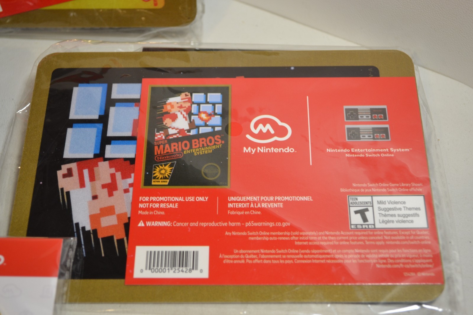 LOT My Nintendo Classics – Super Mario Bros 3 Desktop Metal Display Collectible