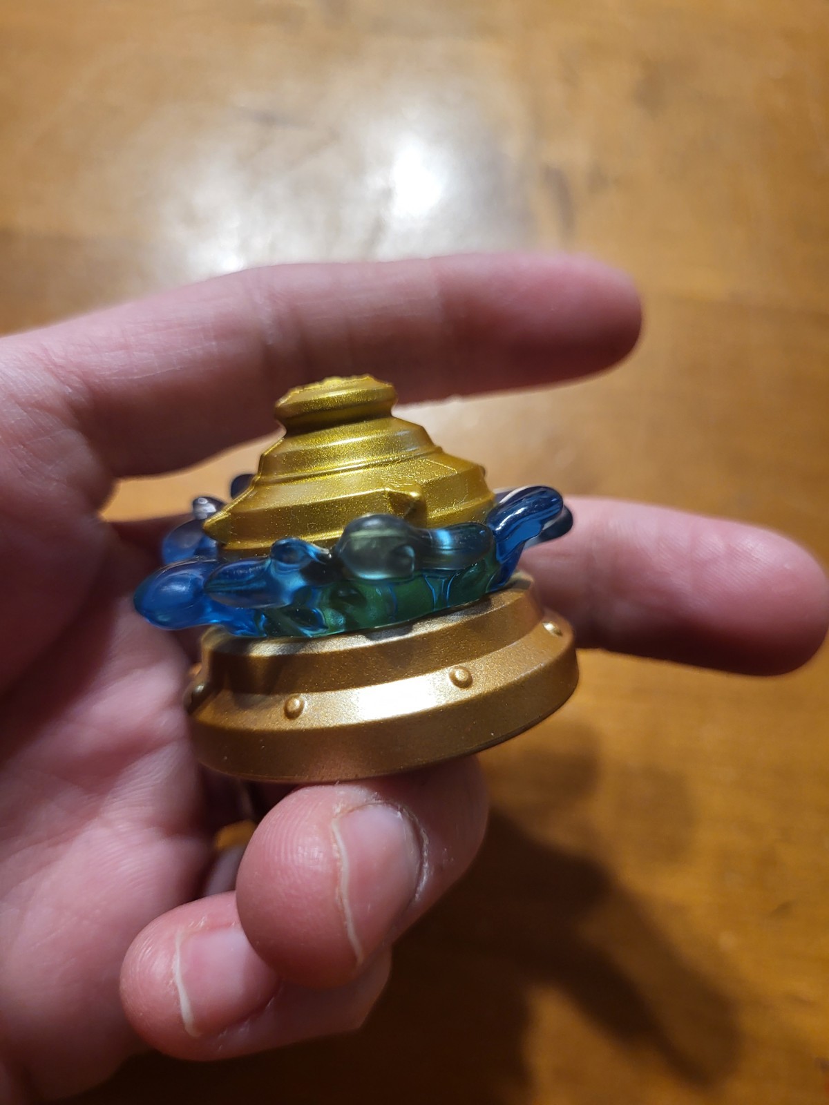 Activision Skylanders Superchargers GOLDEN QUEEN SEA TROPHY Figure DAMAGED READ