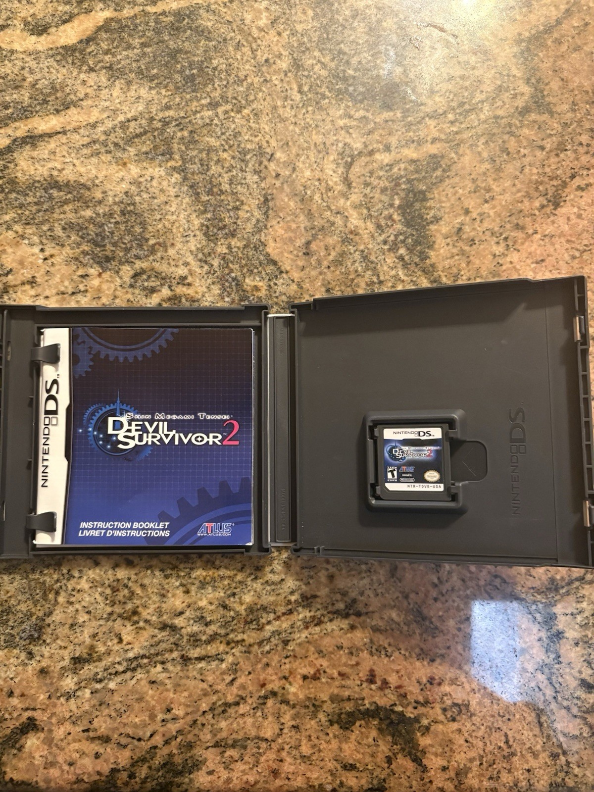 ATLUS Shin Megami Tensei Devil Survivor 2 Nintendo DS Manual Included 2011