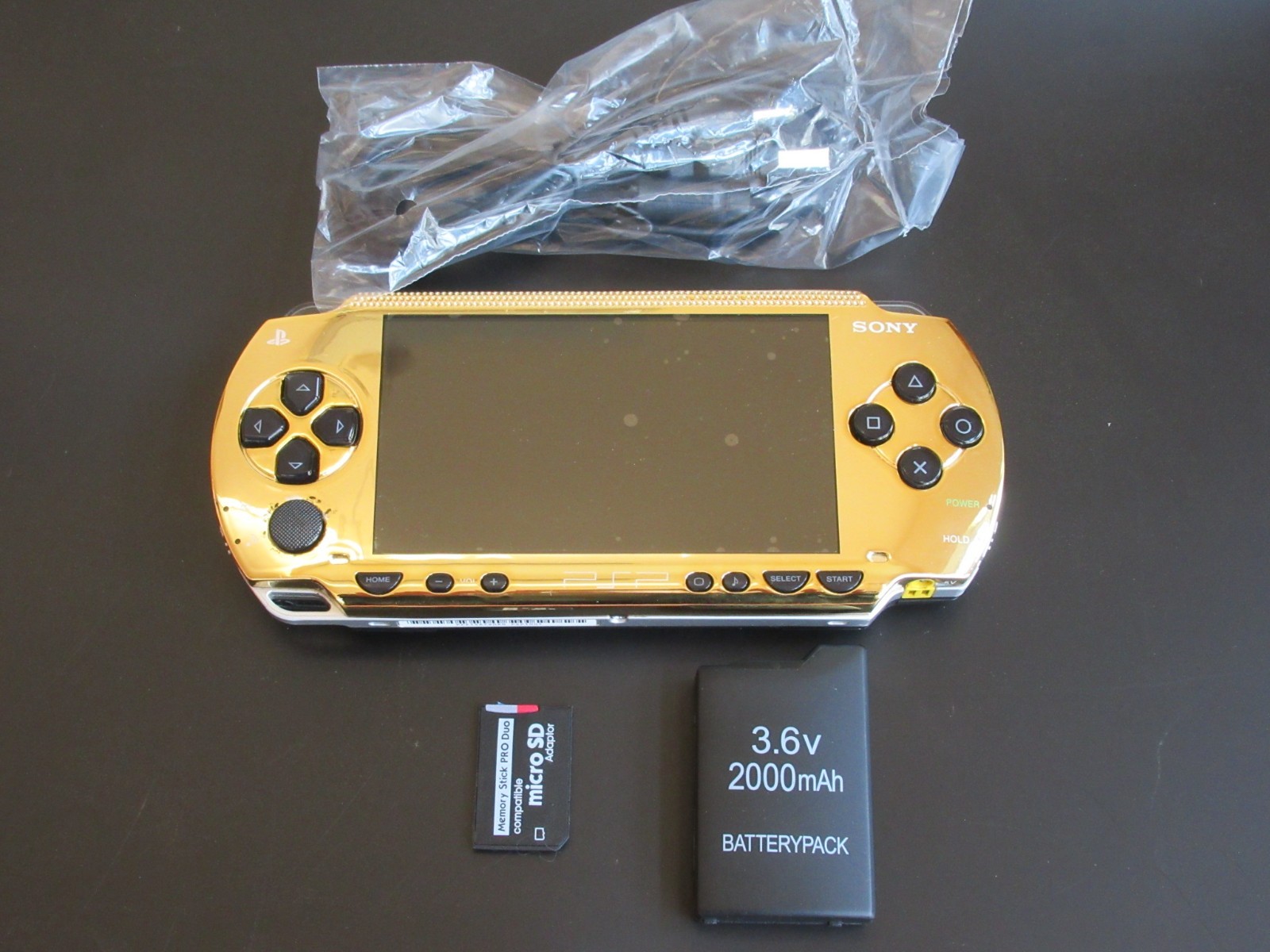 PSP 1000 Black/Gold w/ Ark-4 USB power/data HQ battery SANDISK 32gb working!