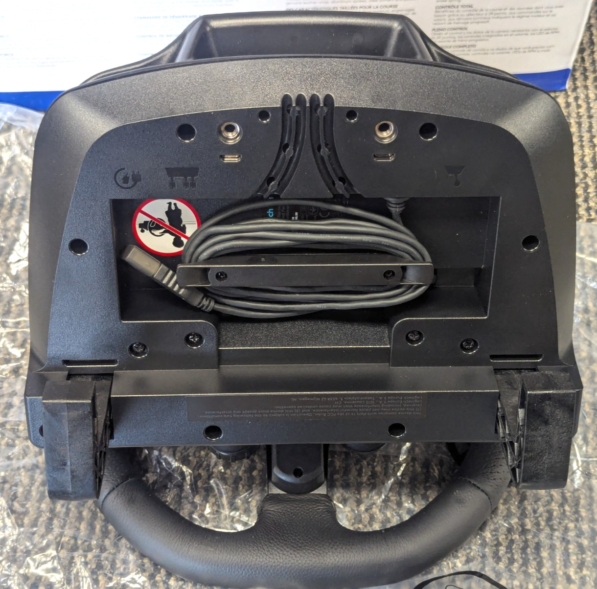 Logitech G923 TRUEFORCE Racing Wheel and Pedals for PS5, PS4 and PC 941-000147