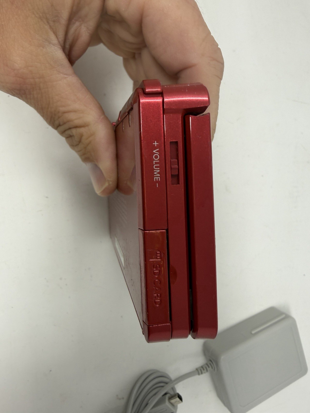 Nintendo 3DS Flame Red CTR-001 Handheld Console With Stylus & Charger Working
