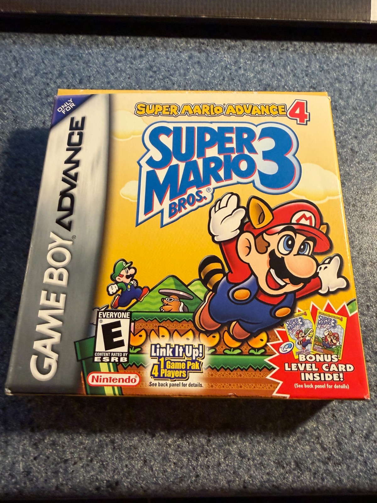 Super Mario Advance 4: Super Mario Bros. 3 Game Boy Advance Complete in Box CIB
