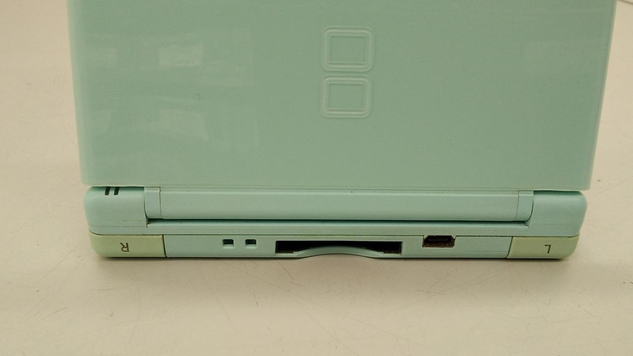 Nintendo DS Lite USG-001 Retro Gaming Console Portable Gaming System A2599
