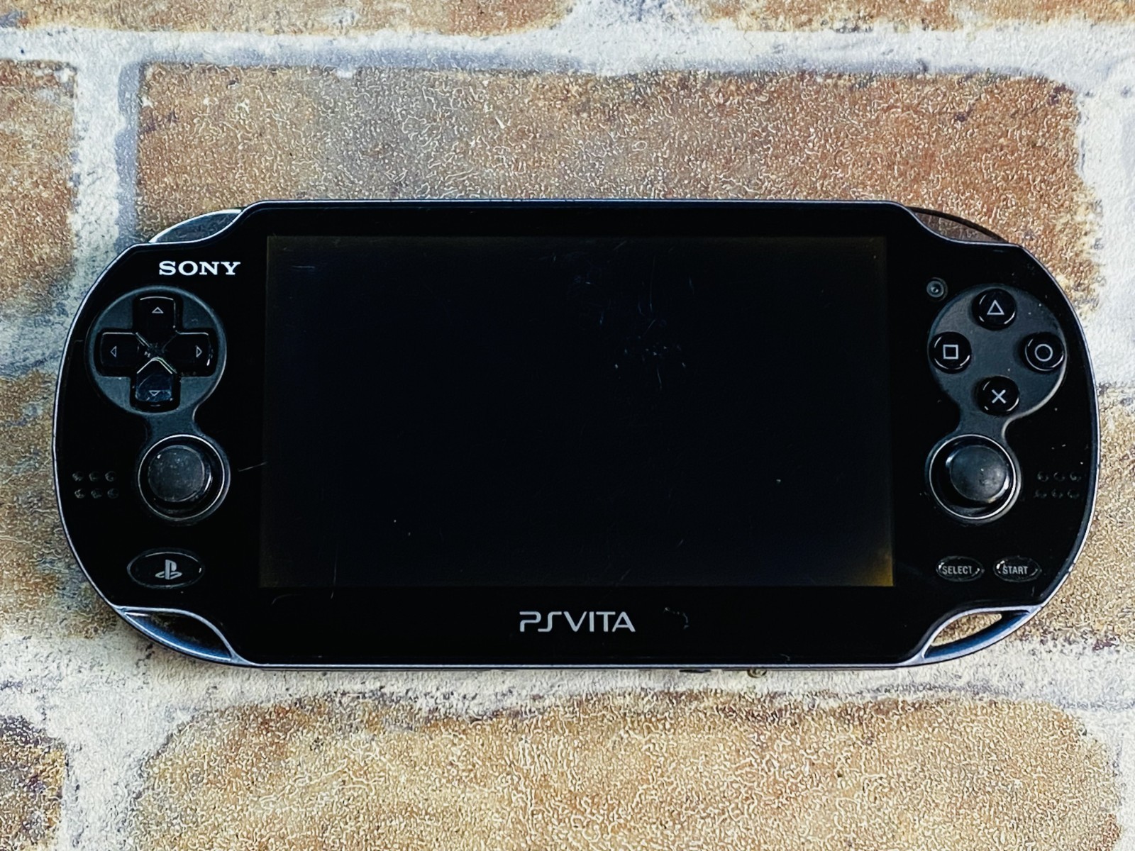 PS Vita PCH-1100 AB01 Crystal Black SONY Playstation 8GB Charger Tested No.2D
