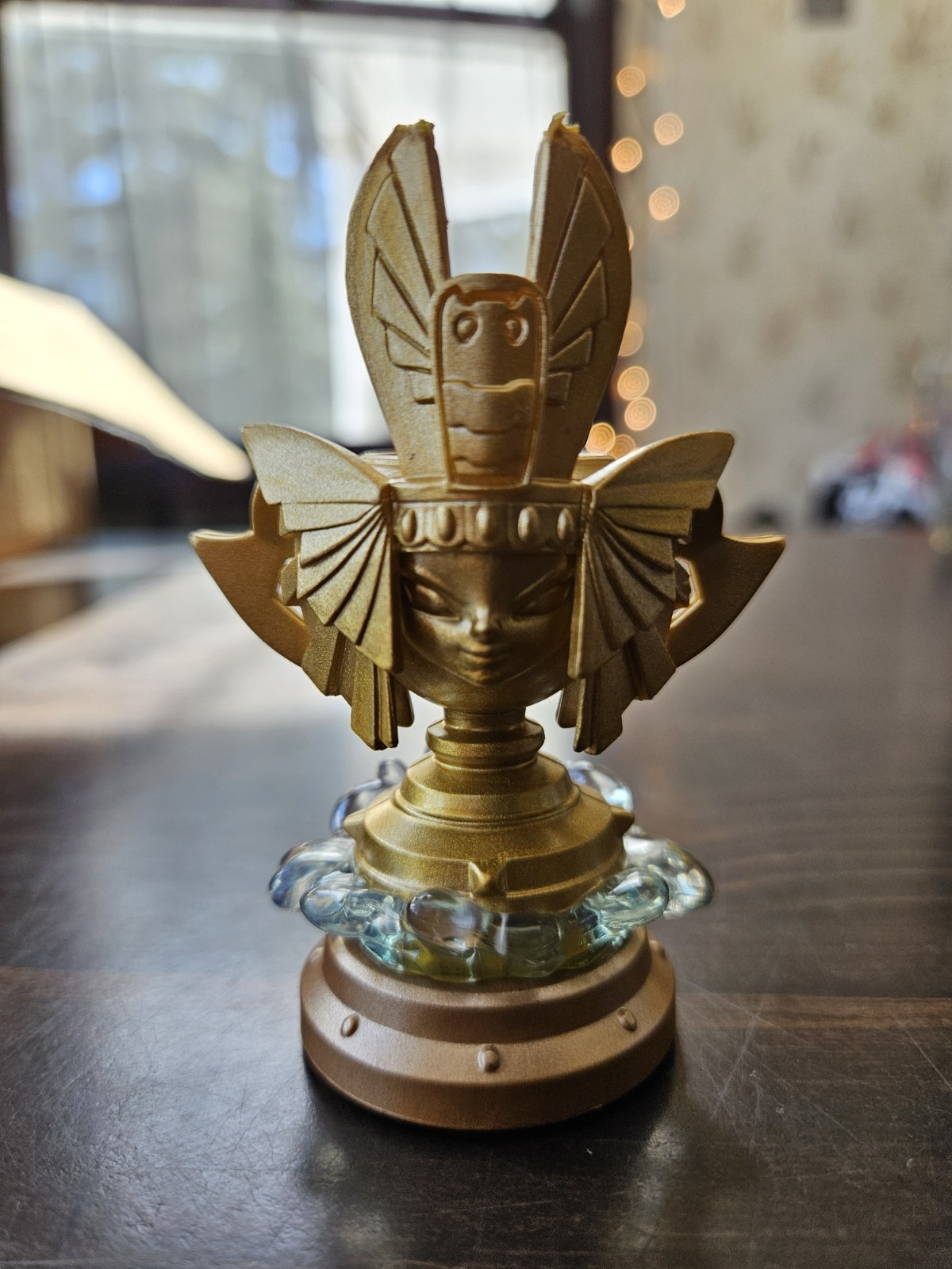Skylanders Superchargers Golden Queen Sea Trophy Figure