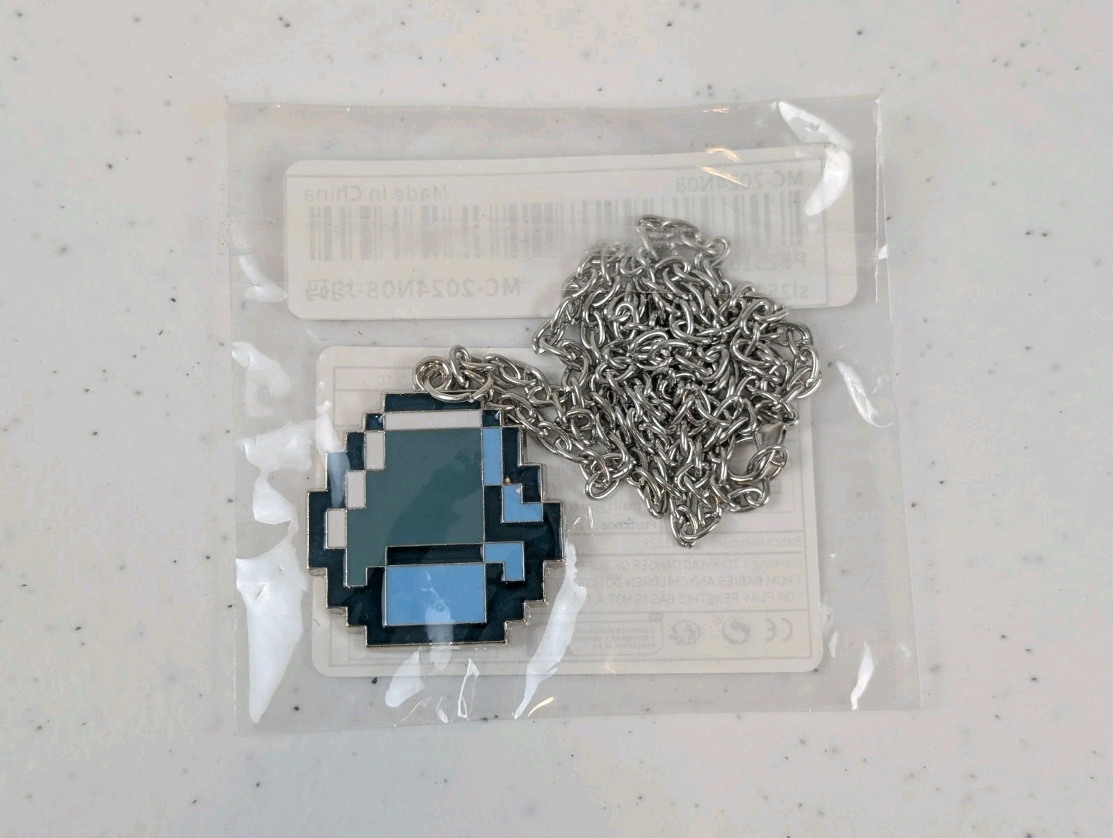 Minecraft Style Diamond Necklace Pixel Pendant Gamer Nerd Jewelry Gift 22″