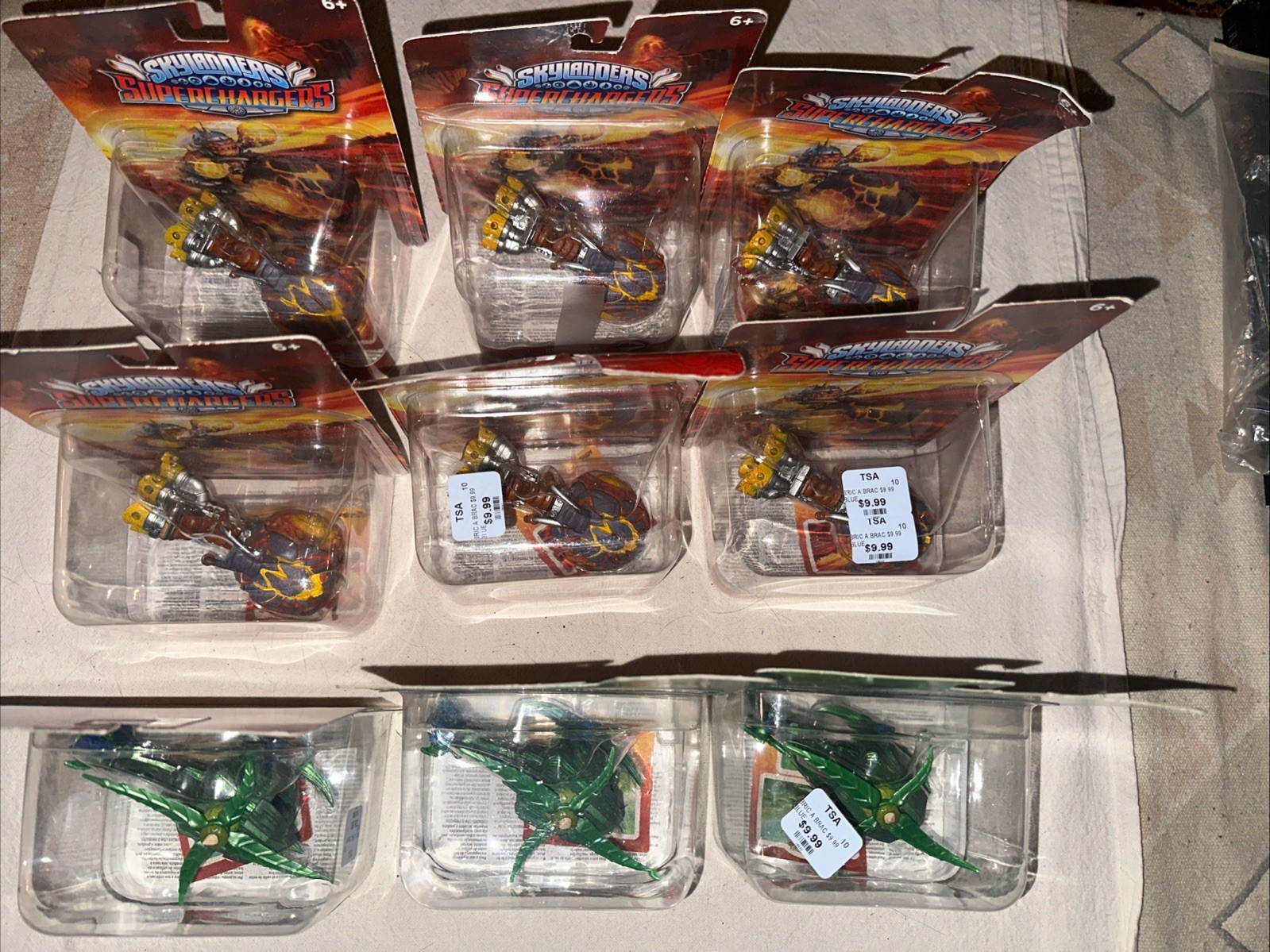 9 Skylanders SuperChargers Vehicles Burn-cycle & Stealth Stinger New