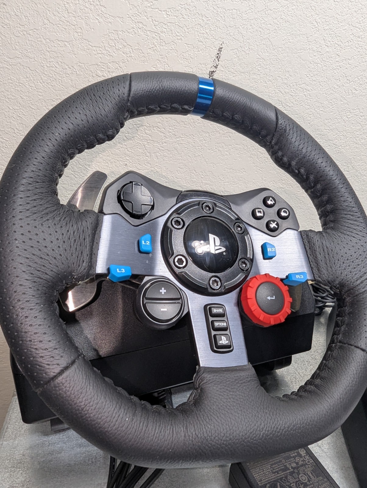 Logitech G29 Driving Force Racing Wheel – Black (941-000110) Open Box PS5