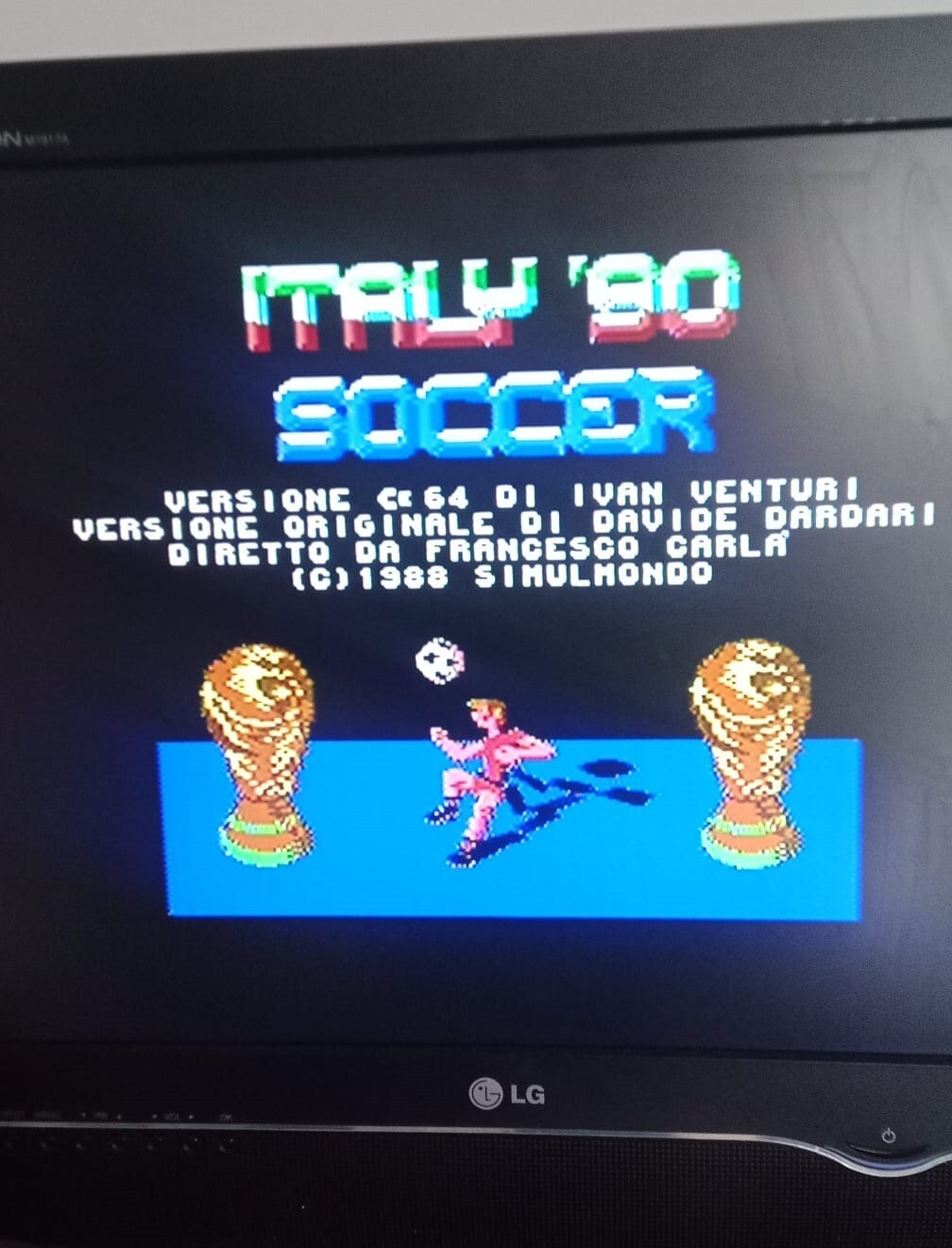 ITALY 90 SOCCER NEW VERSION SIMULMONDO COMMODORE 64 C64 128 NO AMIGA C16 VIC