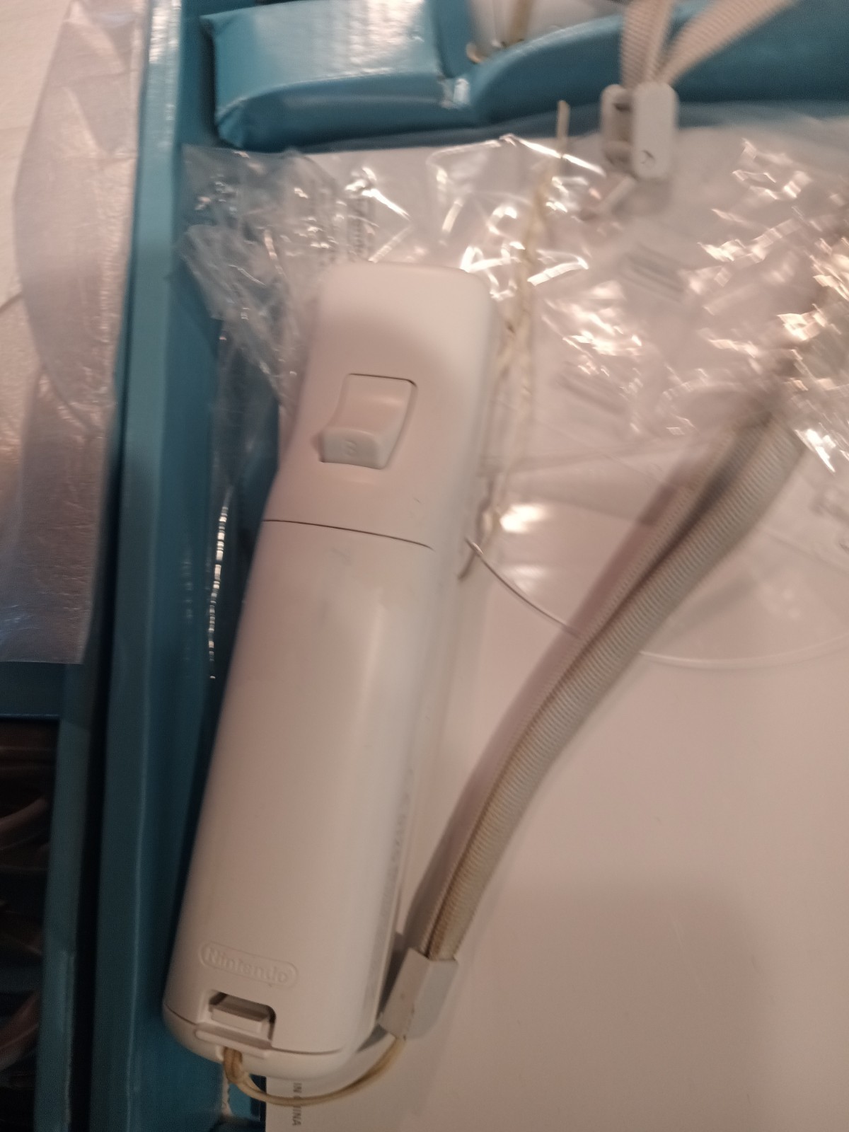 Nintendo Wii Console Bundle RVL-001 White Original Box 2-controller games tested